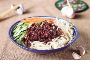 新年咥一口青城干面寻找千年古镇的滋味 新年咥一口青城干面寻找千年古镇的滋味
