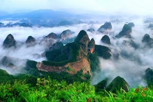 文旅地标丨邵阳崀山良山为崀看丹霞旷世奇景 文旅地标丨邵阳崀山良山为崀看丹霞旷世奇景