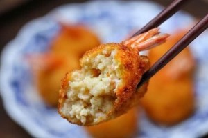马铃薯虾球的做法外酥里嫩孩子最爱吃的一道美食