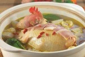 煲汤油太多教你轻松去除剩余的油脂让你健康饮食 煲汤油太多教你轻松去除剩余的油脂让你健康饮食