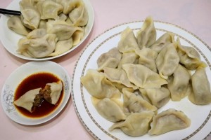 调肉饺子馅去腥加料酒是大错特错加点它既去腥又增香好吃