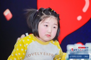 今日咱们迈出了第一步 今日咱们迈出了第一步