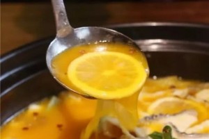 柠檬鱼做法不对怪不得不行滑嫩放对了调料比餐厅买的还好吃 柠檬鱼做法不对怪不得不行滑嫩放对了调料比餐厅买的还好吃