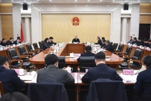 尹弘举行省政府常务会对疫情防控提出要求 尹弘举行省政府常务会对疫情防控提出要求