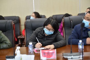 渌口连线〡省卫建委派驻株洲专家组组长朱勇峰教授27天的据守 渌口连线〡省卫建委派驻株洲专家组组长朱勇峰教授27天的据守