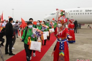 广西104名援湖北抗疫医疗队员返桂留下感人故事 广西104名援湖北抗疫医疗队员返桂留下感人故事