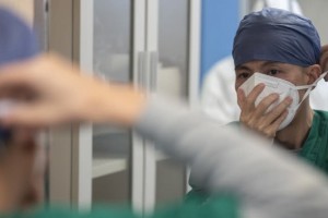 由于有你们武汉走进温暖的春天一位新冠肺炎患者出院前说 由于有你们武汉走进温暖的春天一位新冠肺炎患者出院前说