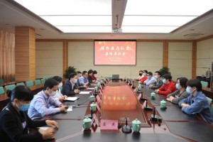 畅谈领会总结经验丨我院举行援鄂医疗队员第2次团体座谈会