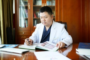 面部脂肪填充注意事项任学会术前设计是重点